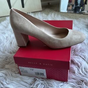 Kelly and Katie light taupe shade 👠 HEELS